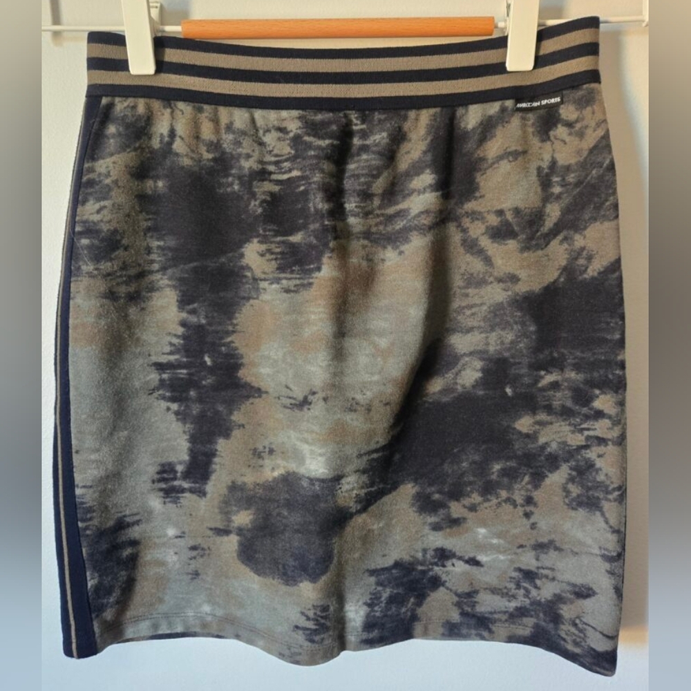 MARC CAIN SPORT Stylish Black, Kaki And Brown Camouflage Skirt